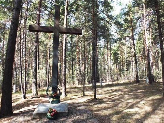 Зачем рушить память?