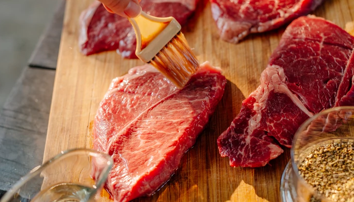 Как приготовить идеальный стейк? Запомните это правило