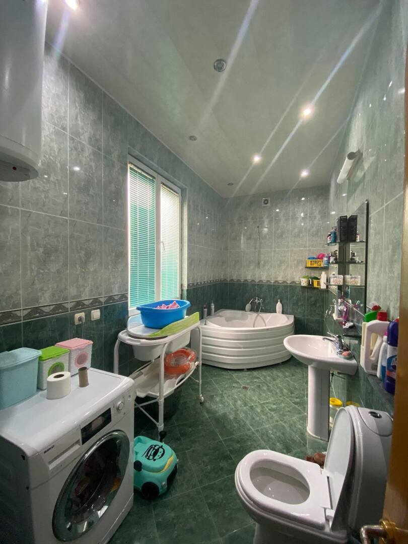 36 000 $ за 12 месяцев, Батуми, наём дома 300 кв.м., 3 км от моря