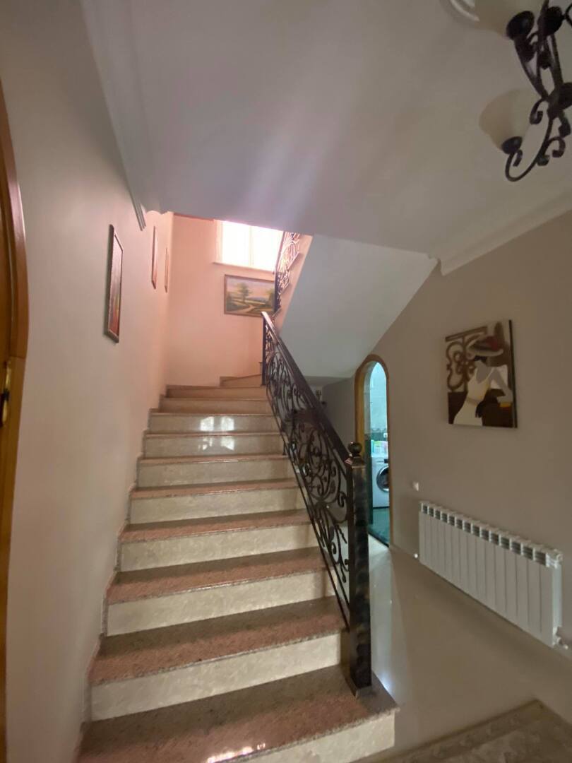 36 000 $ за 12 месяцев, Батуми, наём дома 300 кв.м., 3 км от моря