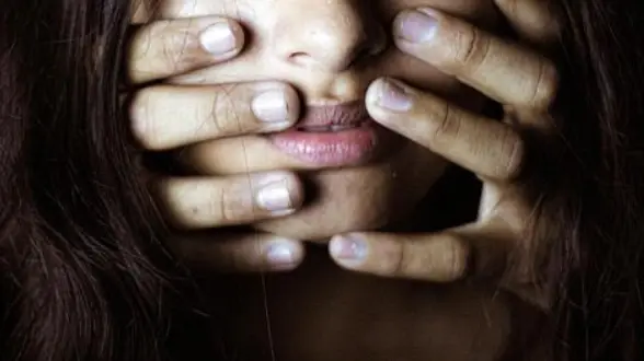 Отчима, насиловавшего свою падчерицу 10 лет, приговорили к сроку