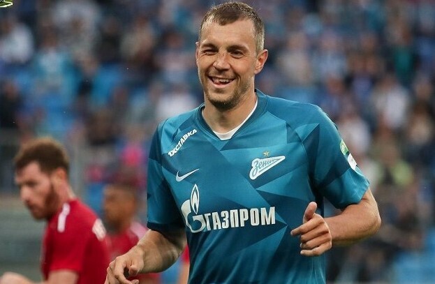 Зарплаты игроков "Зенита". Сколько получают Дзюба, Малком, Барриос и другие