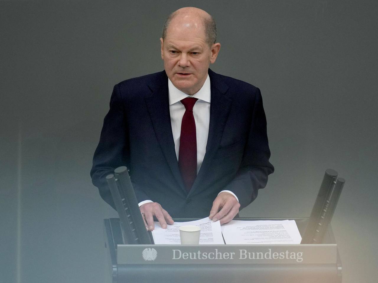 Шольц заявил, что Германия не приемлет навязанный Украине мир на условиях России