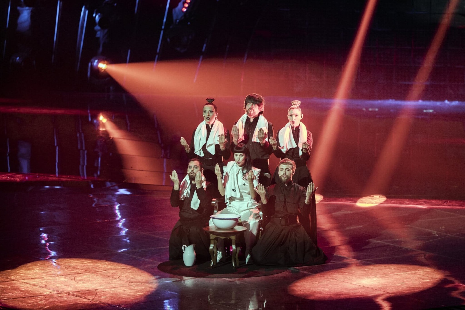 New Hork Times информирует.Украина выиграла Гранд-финал конкурса песни Евровидение 2022.