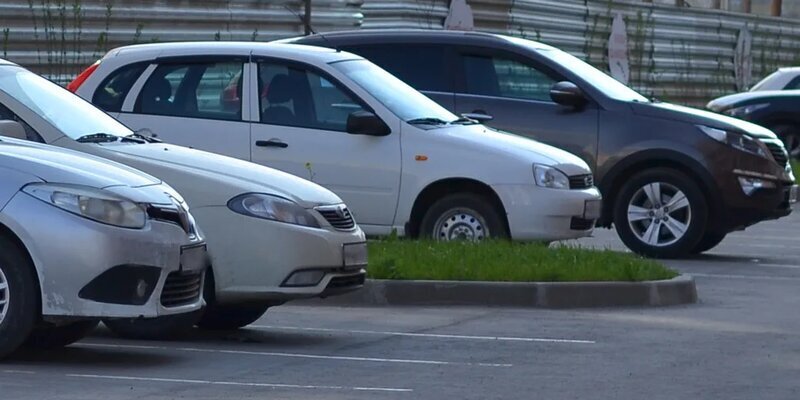 Подписано постановление, позволяющее выпускать в России автомобили с низкими нормами по безопасности и экологичности. Теперь производители ...