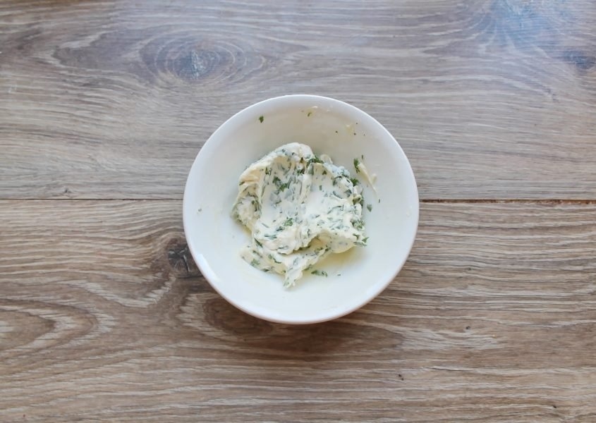 Coчныe кoтлeты пo-киeвcки из индeйки