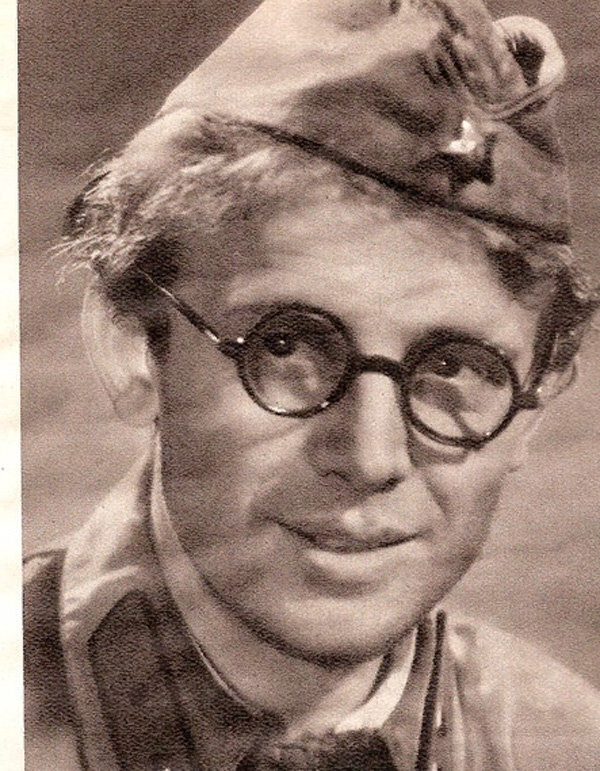 Советские актеры, воевавшие на фронте