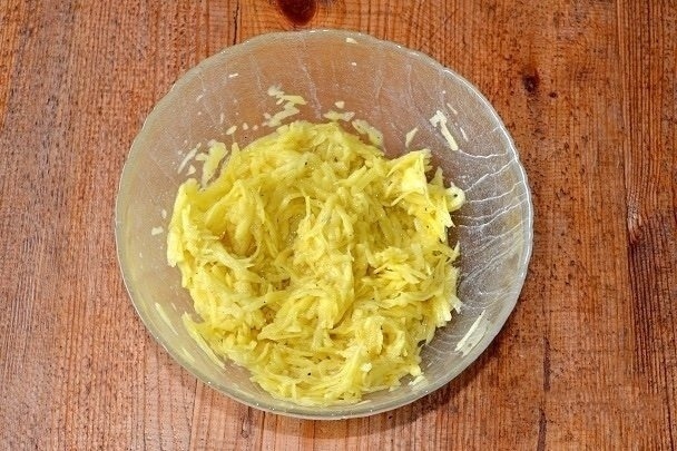 Ceкpeт xpycтящиx дpaникoв