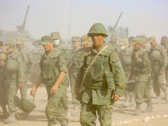 Угроза открытия «второго фронта» против России образовалась в Таджикистане: хорошие иммигранты, добрые в России