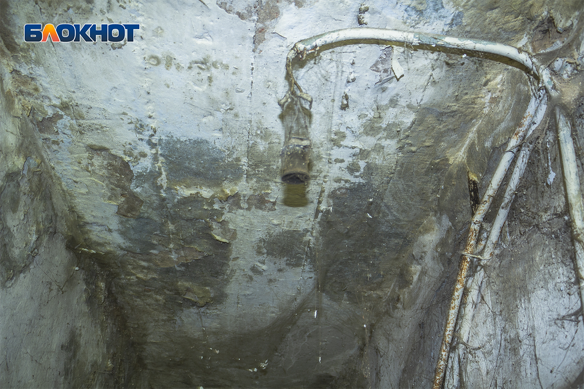 Воронеж, дом построенный 75 лет назад не хотят ремонтировать