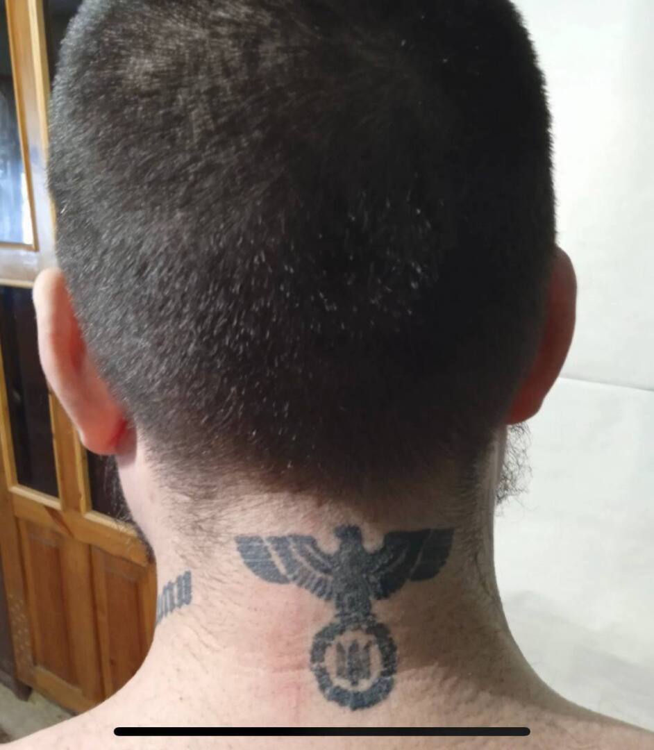 Нацистские тату у Азовцев
