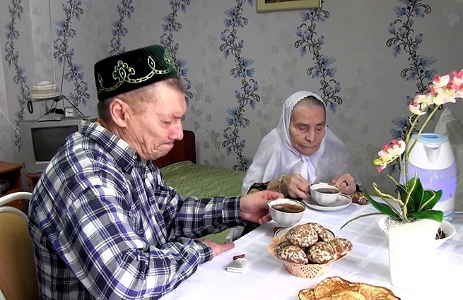76-летняя девственница из Татарстана вышла замуж.