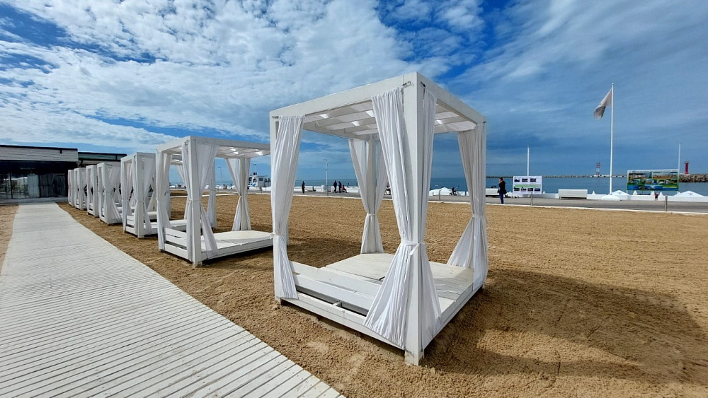 Летний отдых не за горами. Если любите море, то приезжайте.Сочи и другие курорты готовятся к сезону.