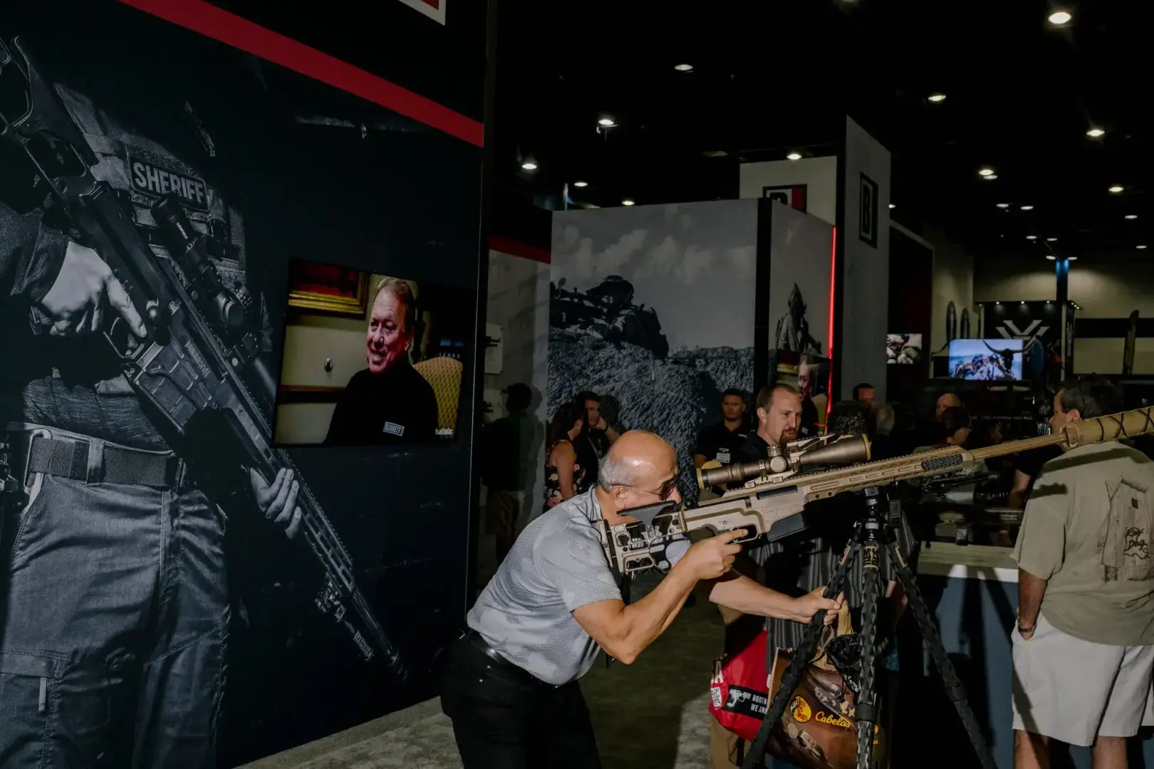 На съезде N.R.A. вина лежит на "зле", а не на оружии.