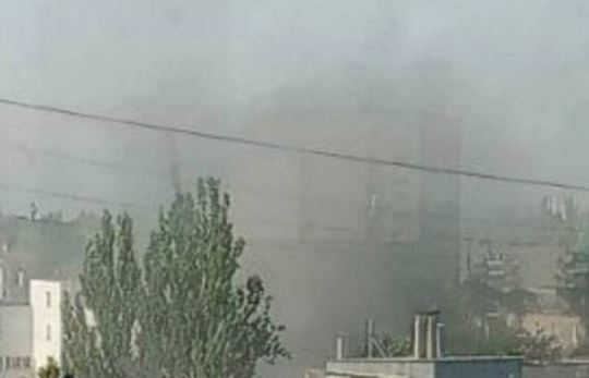 Украинцы опять громят свой город убивая своих сограждан Укро-бандиты совершили теракт в центре Мелитополя.