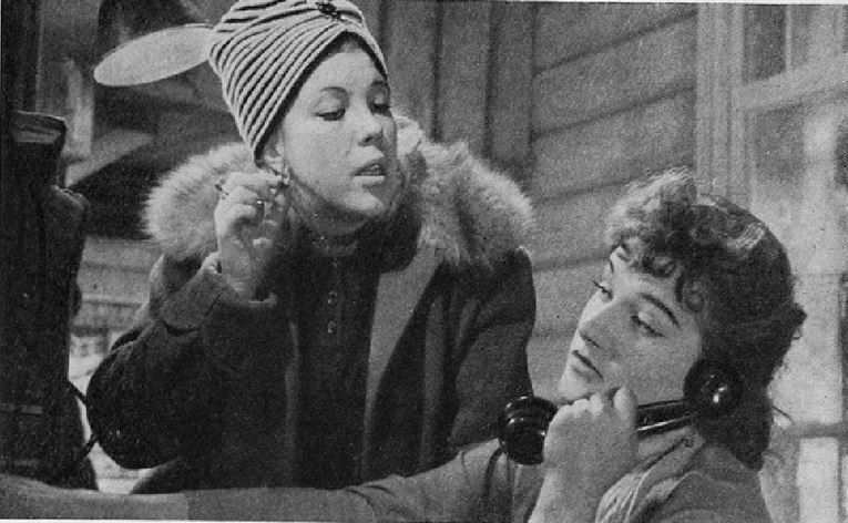 Приехав работать по распределению, девушка в первый же день сталкивается с "красавчиком". Никто и подумать не мог, чем всё это закончится... Фильм?