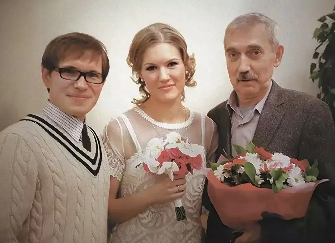 Евгений Киндинов с женой