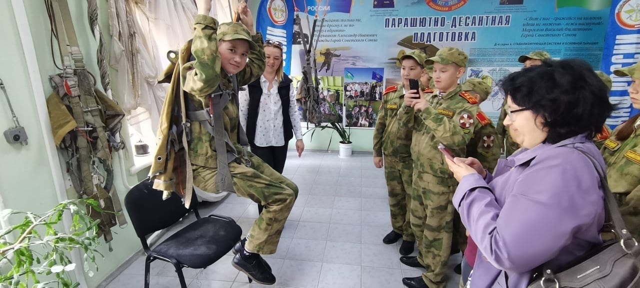 В Башкирии кадеты росгвардейских классов присоединились к акции «Бессмертная Эскадрилья»