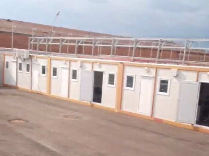 Украинские беженцы устроили скандал в Болгарии: переселили в концлагерь