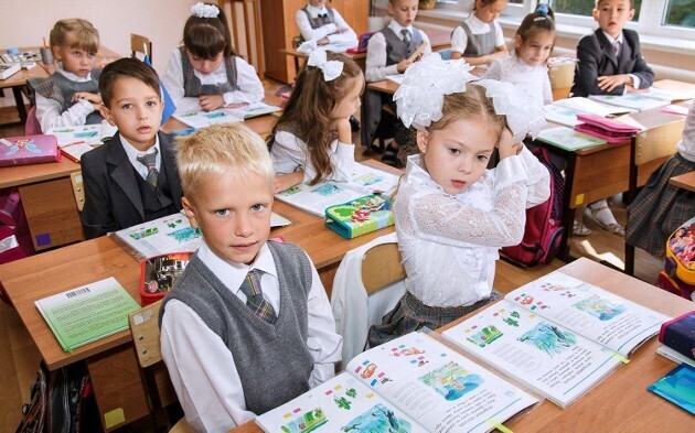 Кто должен покупать рабочую тетрадь ребёнку: родители или школа .Вот в чем вопрос