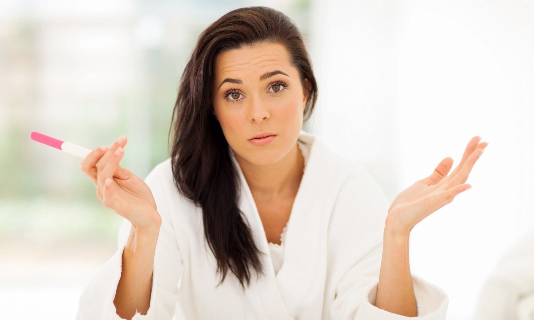 Как распознать беременность на первом месяце?