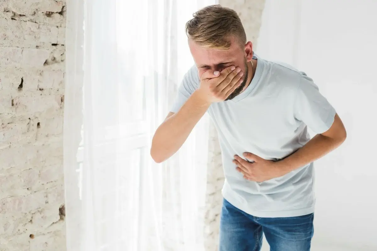 Девушка мне противна. Тошнит от нее. Что делать?