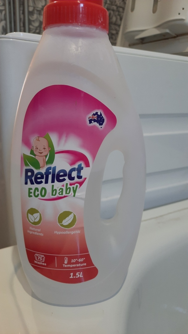 Гель для стирки детских вещей Reflect eco baby нам зашел