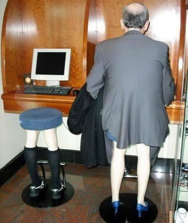 Смешные фото в стиле "обман зрения" или "Показалось".