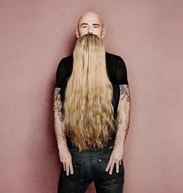 Смешные фото в стиле "обман зрения" или "Показалось".