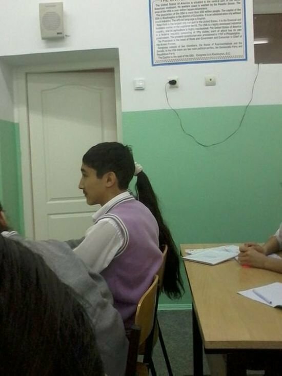 Смешные фото в стиле "обман зрения" или "Показалось".