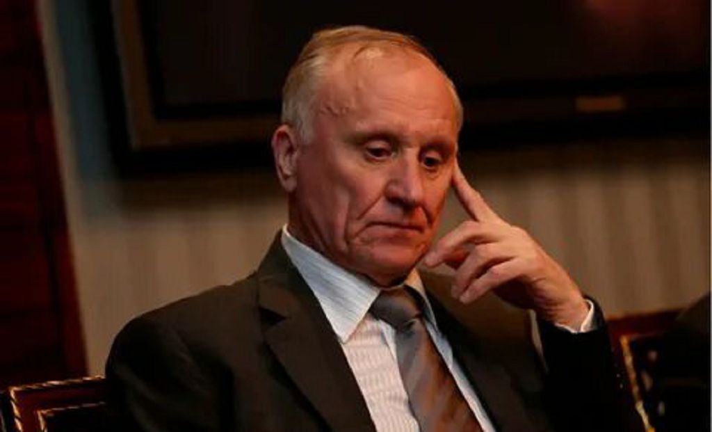 Умер Геннадий Бурбулис