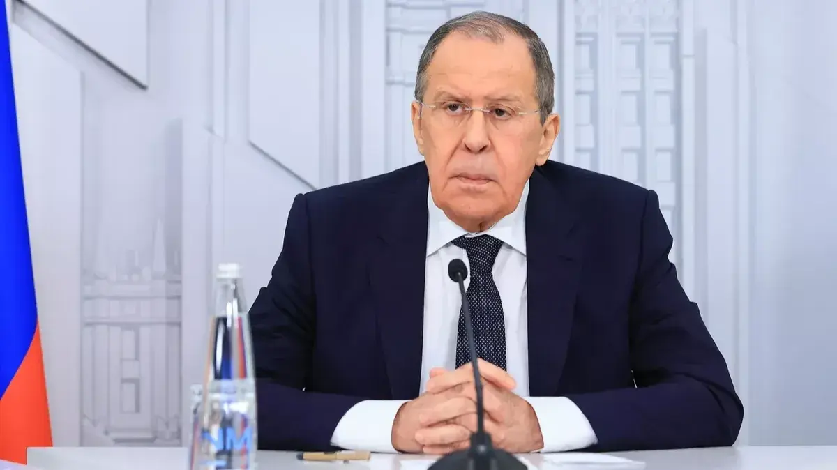 Лавров заявил, что Евросоюз и НАТО собирают коалицию для скорой войны с Россией