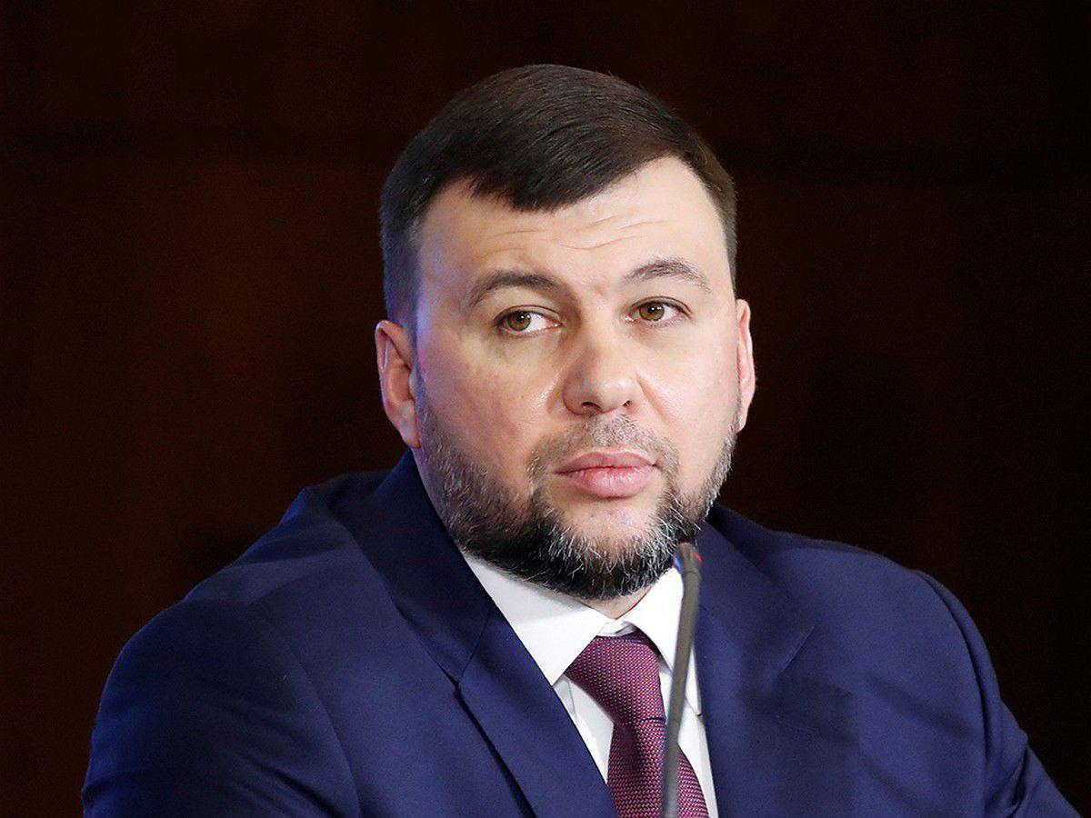 Глава ДНР Денис Пушилин подписал указ, согласно которому курс гривны в ДНР при наличных расчётах снижен до 1,5 рубля.