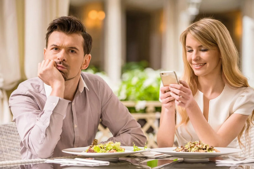 Плохие привычки и манеры от которых следует отказаться: подборка ТОП-5 некрасивых и вредных манер