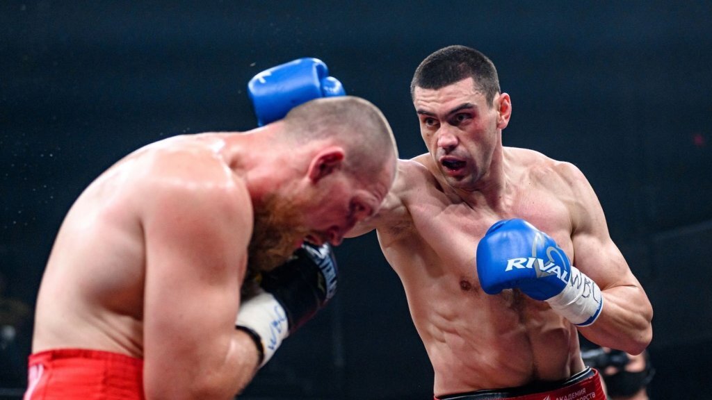 Бокс всему голова))