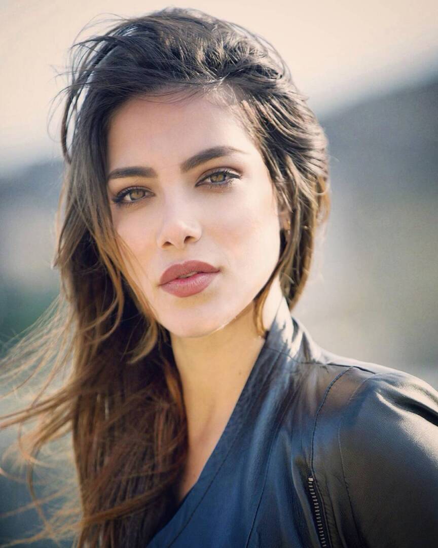 Манаси Могэ (красивые девушки и женщины)