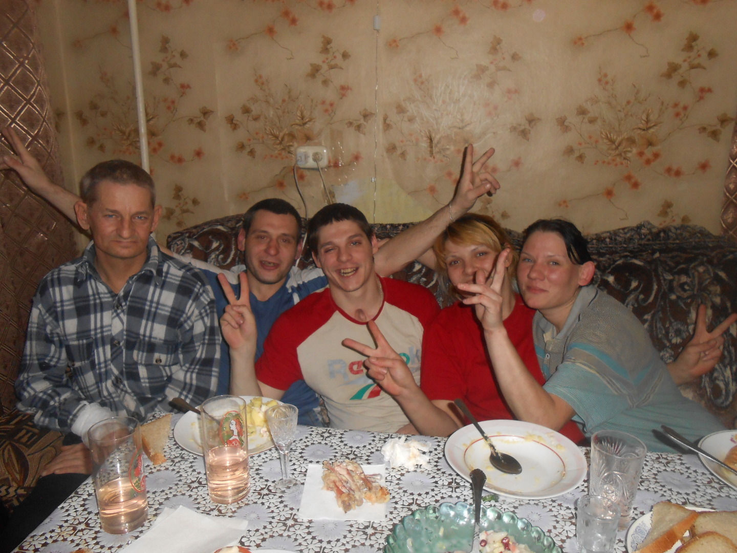 ВЫ УМЕЕТЕ ОТДЫХАТЬ.А МЫ УМЕЕМ -МОЖЕМ НАУЧИТЬ.