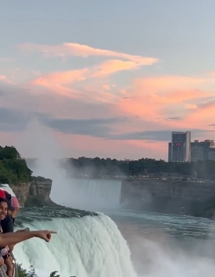 Знамение над США в день независимости.