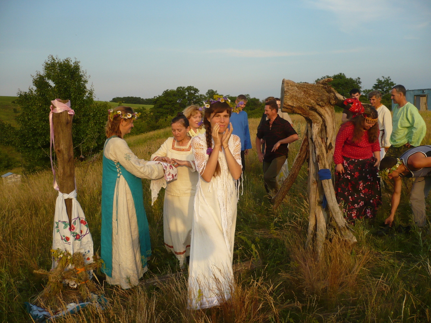 Иван Купала: магия ночи с 6 на 7 июля. Гадание на любовь, на суженого, на исполнение мечты. Гадания на Иван Купала в домашних условиях.