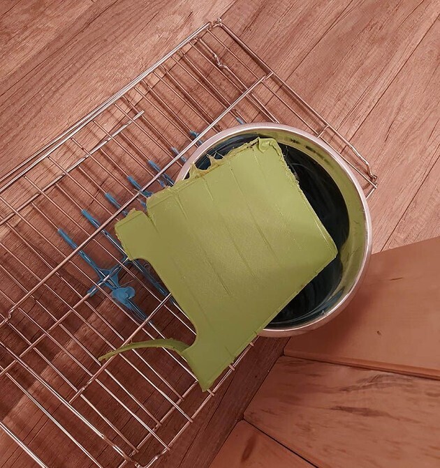 Очень короткая история маленькой досочки и большой дyрьI