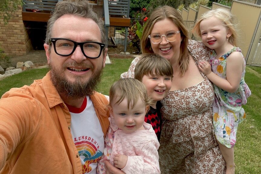 Предстоит поездка на школьные каникулы? Вот несколько советов по перелету с детьми.