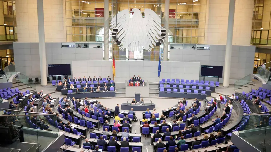 Надвигающийся дефицит: Депутаты Бундестага призваны экономить энергию