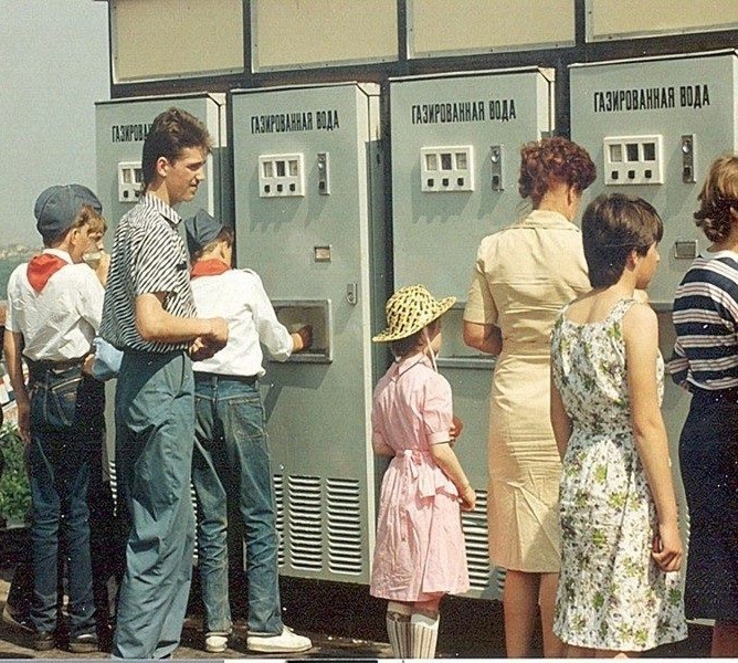 В какое время жизни в Советском Союзе/России вы ощущали себя счастливыми?