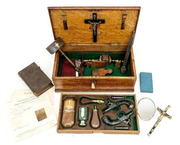 В Британии был продан набор , для борьбы с вампирами