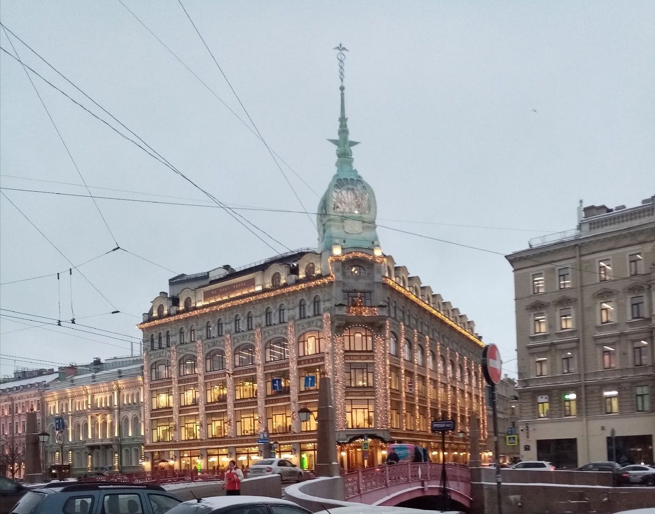 Отсутствие "прописки" не позволяет устроиться на работу. Как быть?