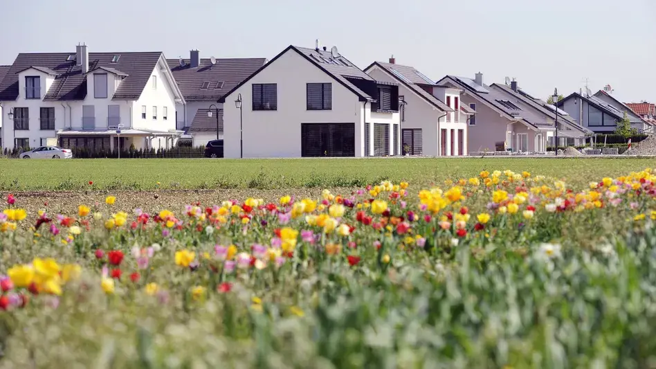 В конце бума в крупных городах цены на недвижимость падают