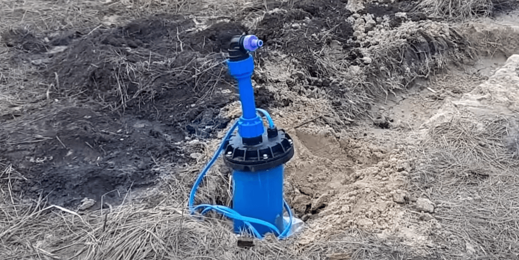 Чистая вода на даче - правильное бурение скважины.