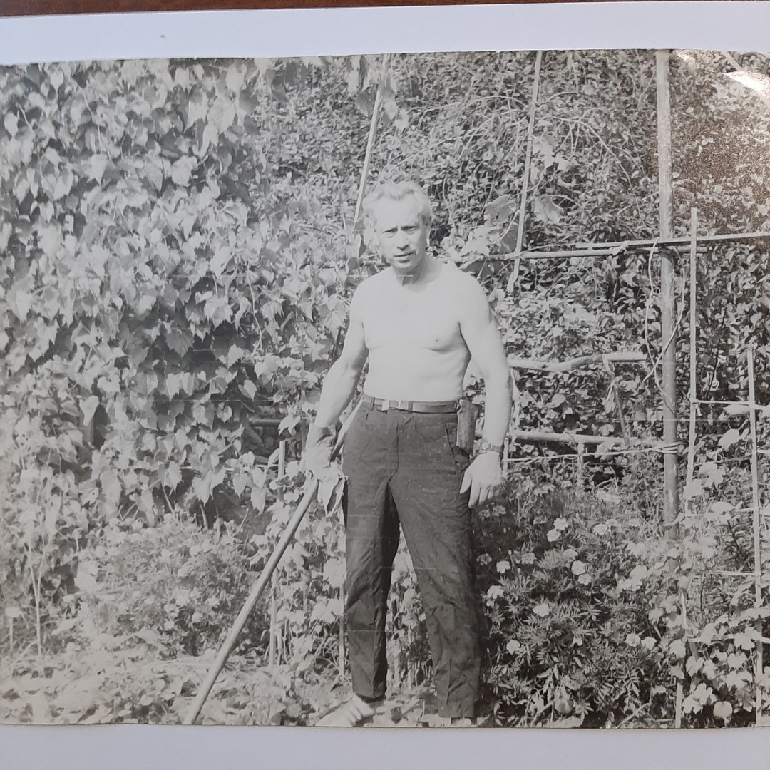 В приложение к рассказам о моём детстве Фотографии времен СССР моих родственников - замечательных и прекрасных людей!