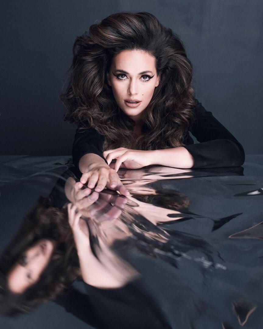 Ирен Эссер (красивые девушки и женщины, красота и ноосферное мировоззрение)