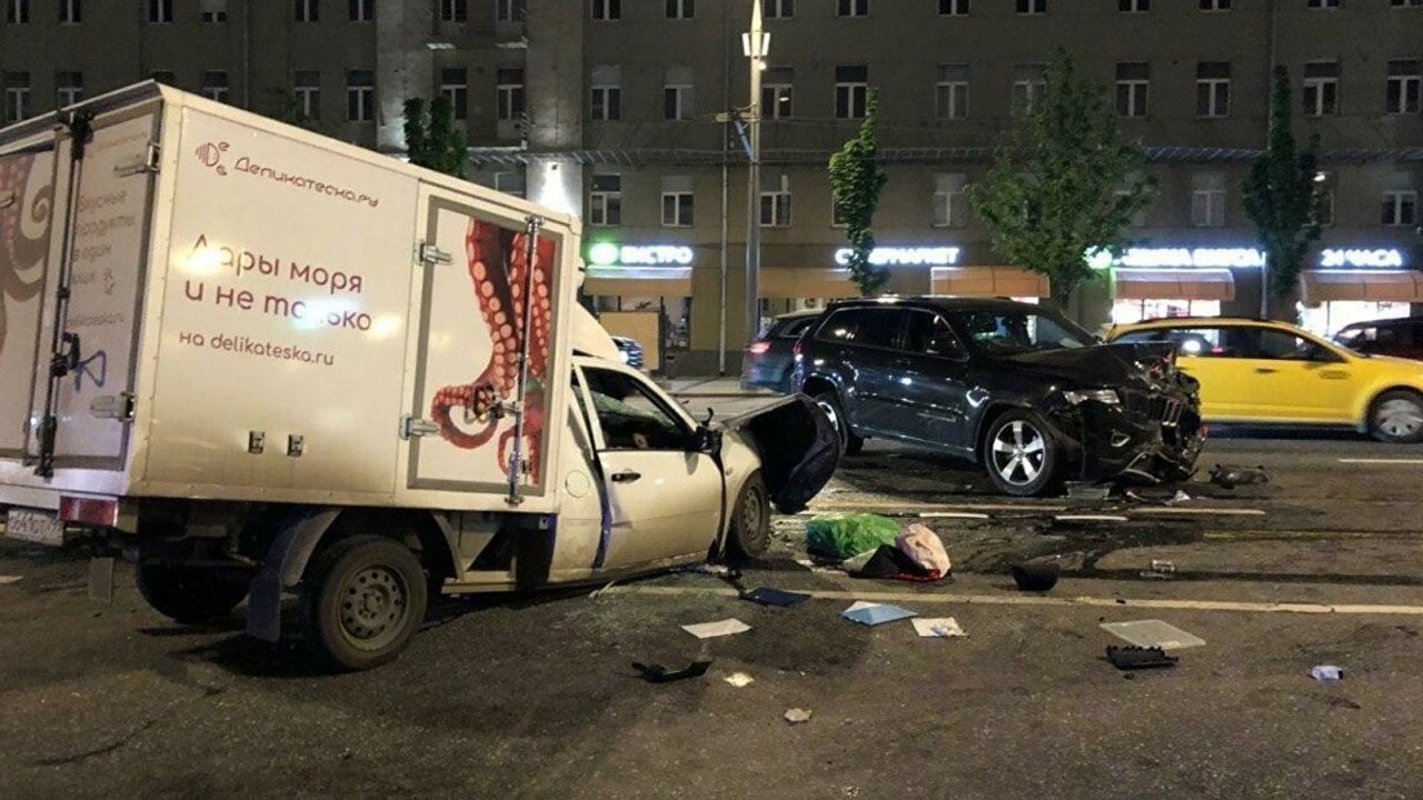 В России предложили привязать штрафы за нарушения ПДД к классу и мощности автомобилей